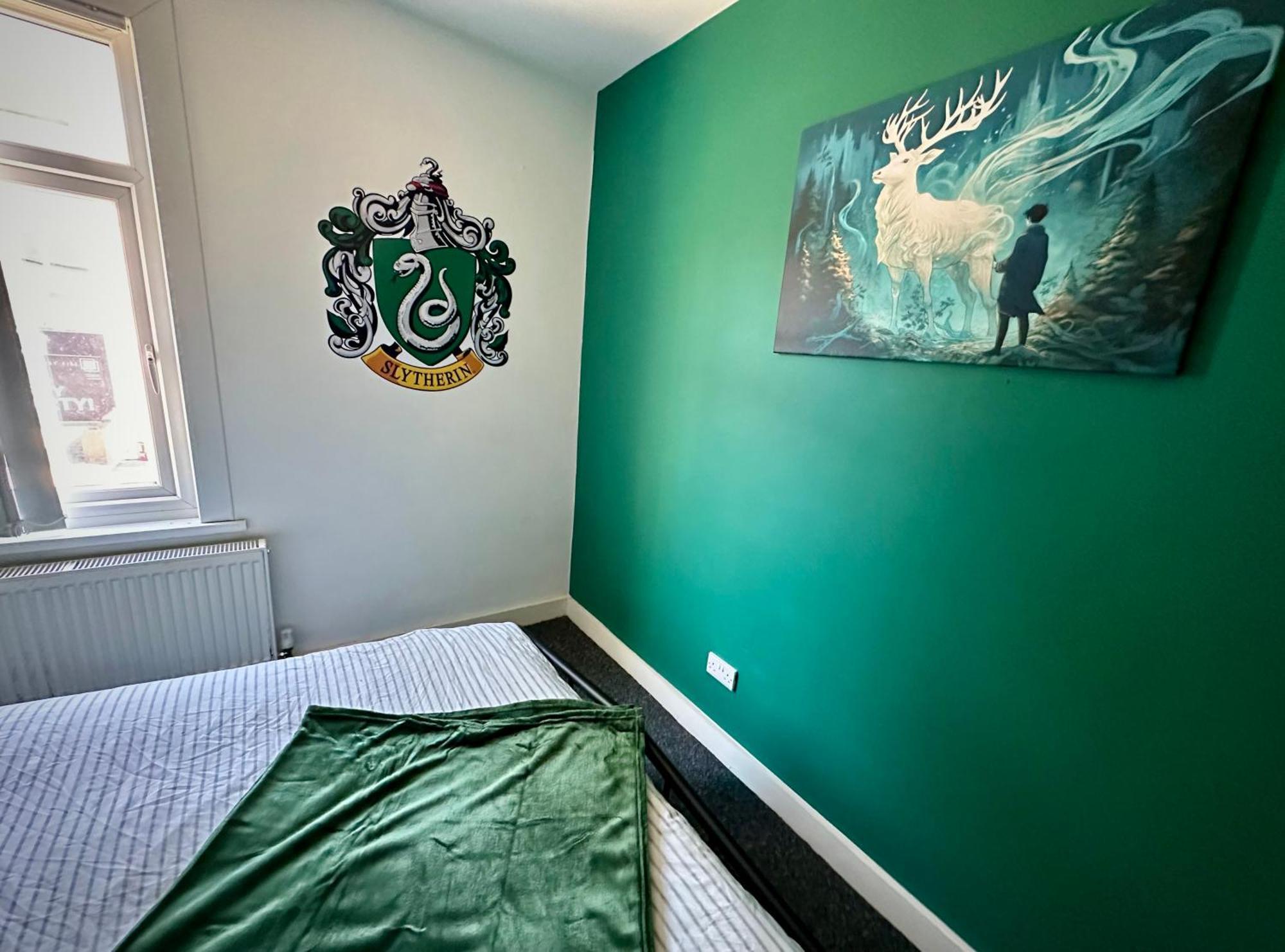 Wizards Corner Spacious 3 Bed Near Watford Junction Exterior photo